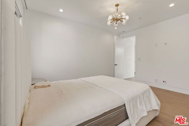 5316 Lennox Avenue, Sherman Oaks, CA 91401