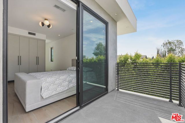 5316 Lennox Avenue, Sherman Oaks, CA 91401