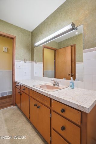 1594 Wonderlick Road, Lima, OH 45805