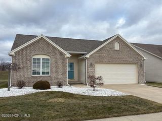 10806 Waterview Drive, Perrysburg, OH 43551