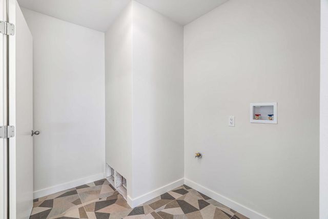 117 Aliso Drive, Palm Springs, CA 92264