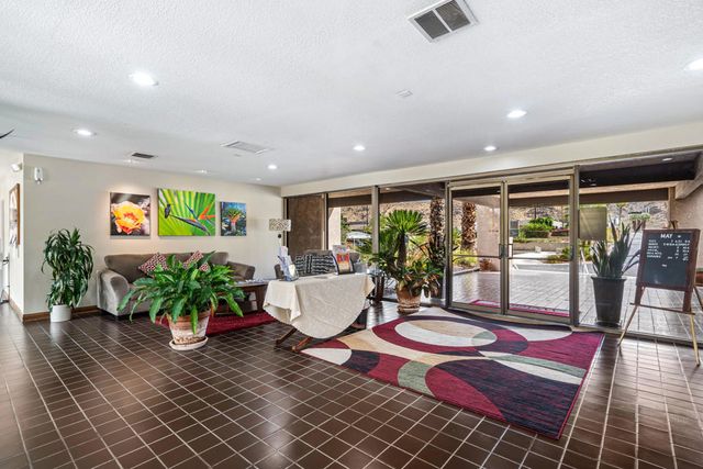 117 Aliso Drive, Palm Springs, CA 92264