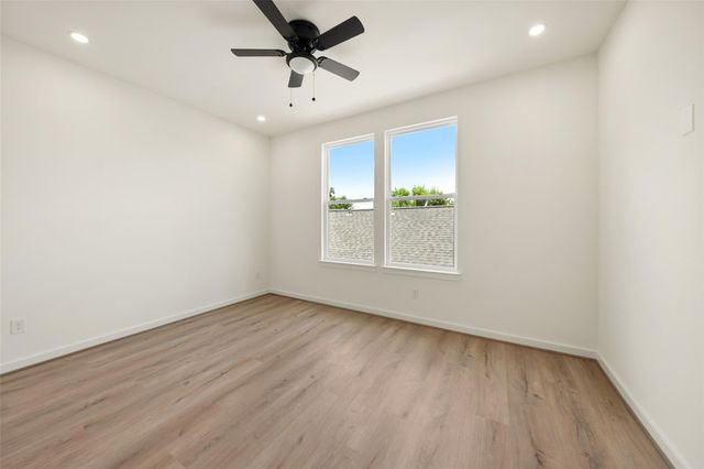 307 Quitman A, Houston, TX 77009