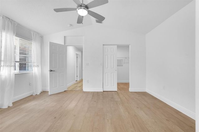 1120 Cliffrose St, Hollywood, FL 33019