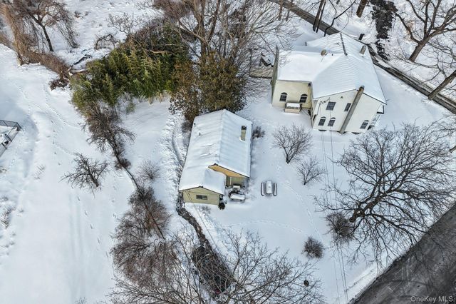 4 Fairview Drive, Tomkins Cove, NY 10986