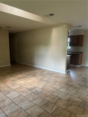 1341 S Tampa, Russellville, AR 72802