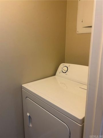 1341 S Tampa, Russellville, AR 72802