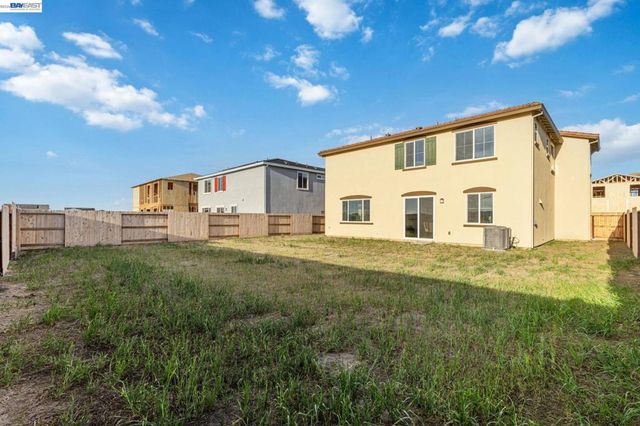 337 Frizzante Lane, Manteca, CA 95337