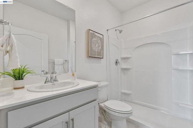 337 Frizzante Lane, Manteca, CA 95337