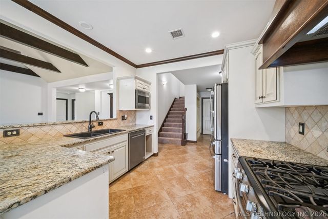 7404 E 83rd Street North, Owasso, OK 74055