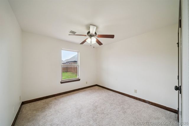 7404 E 83rd Street North, Owasso, OK 74055