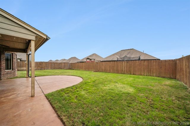 7404 E 83rd Street North, Owasso, OK 74055