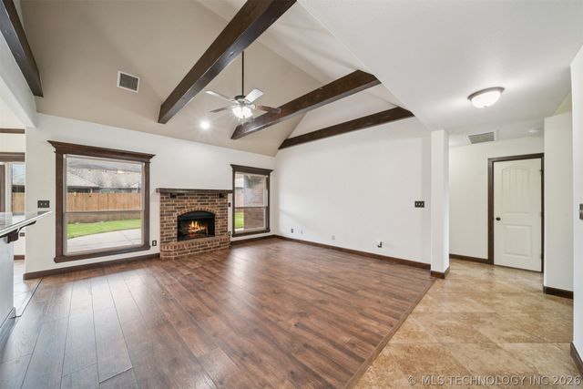 7404 E 83rd Street North, Owasso, OK 74055