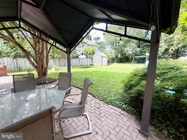 904 LINCOLN AVE, Falls Church, VA 22046