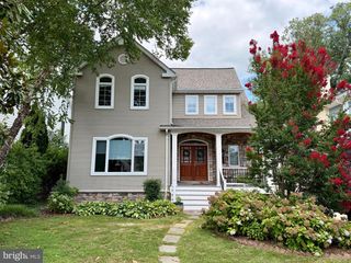 904 LINCOLN AVE, Falls Church, VA 22046