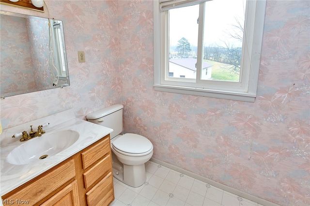 613 S Court Street, Harrisville, WV 26362