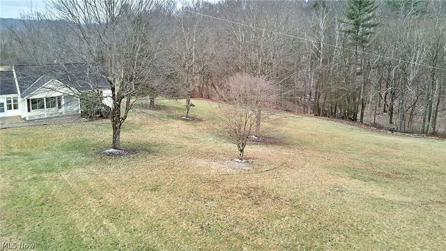 613 S Court Street, Harrisville, WV 26362