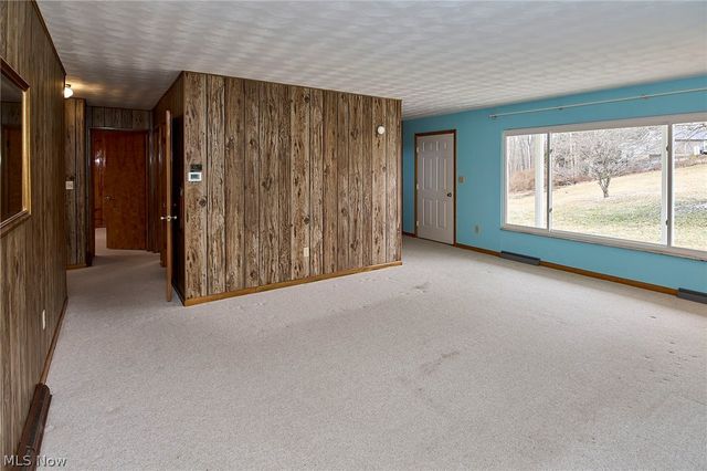 613 S Court Street, Harrisville, WV 26362