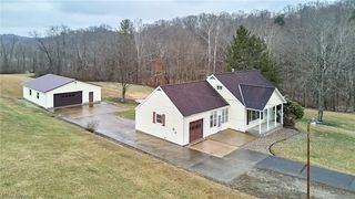 613 S Court Street, Harrisville, WV 26362