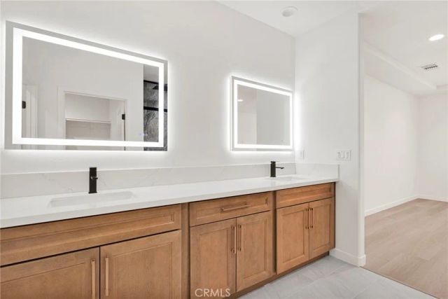 20112 Sahale Road, Apple Valley, CA 92307