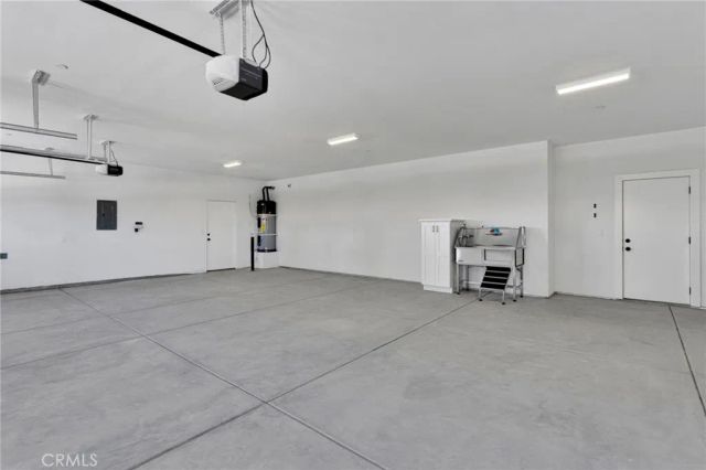 20112 Sahale Road, Apple Valley, CA 92307