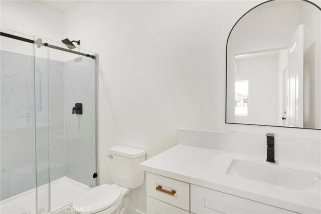 20112 Sahale Road, Apple Valley, CA 92307