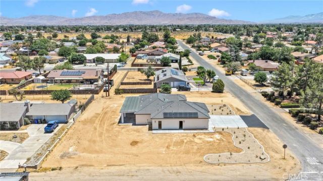 20112 Sahale Road, Apple Valley, CA 92307