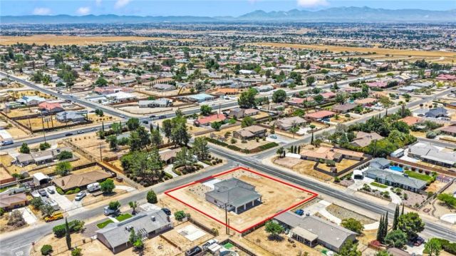 20112 Sahale Road, Apple Valley, CA 92307