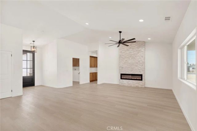 20112 Sahale Road, Apple Valley, CA 92307
