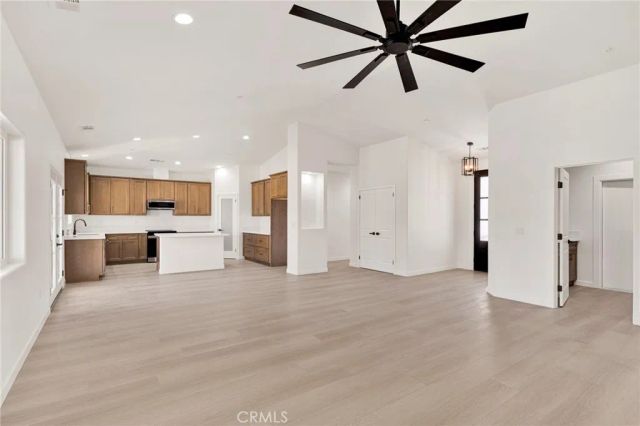 20112 Sahale Road, Apple Valley, CA 92307