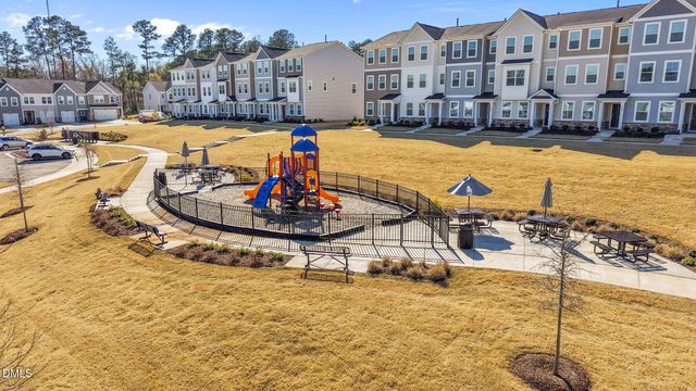 195 Aster Bloom Lane, Raleigh, NC 27610