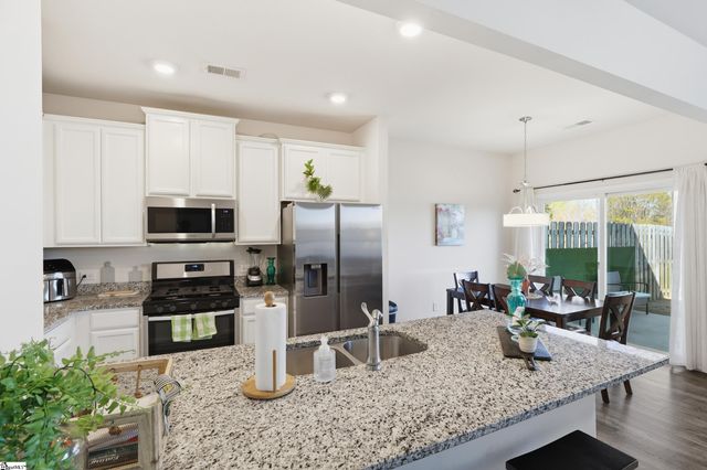 224 Stone Fruit Court, Duncan, SC 29334