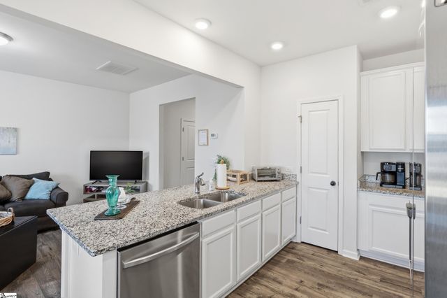 224 Stone Fruit Court, Duncan, SC 29334