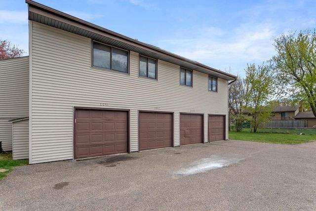 6047 72nd Lane N, Brooklyn Park, MN 55429
