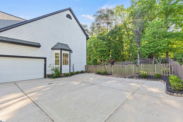 110 Beckenham Lane, Greenville, SC 29609