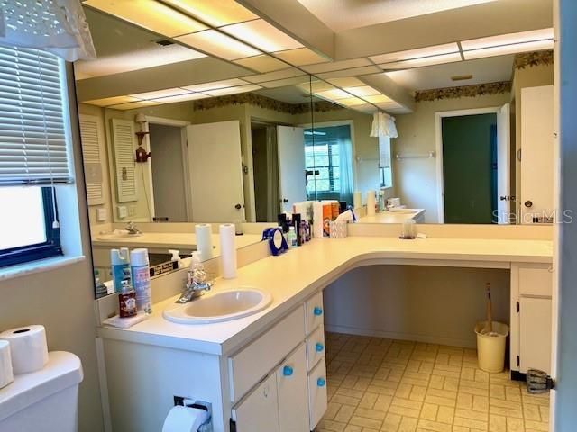 1202 MANDARIN DRIVE, Holiday, FL 34691
