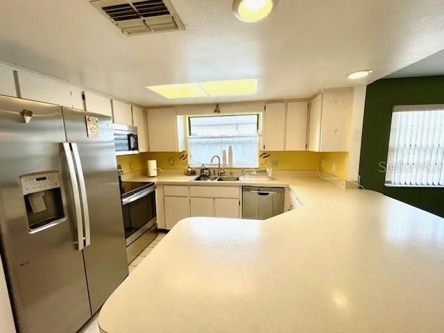1202 MANDARIN DRIVE, Holiday, FL 34691