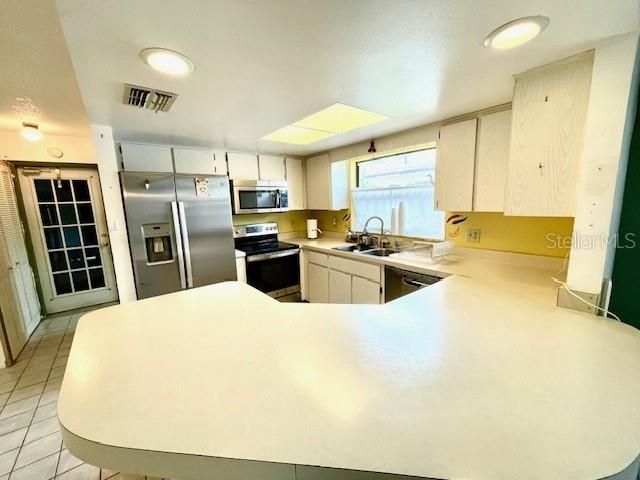 1202 MANDARIN DRIVE, Holiday, FL 34691