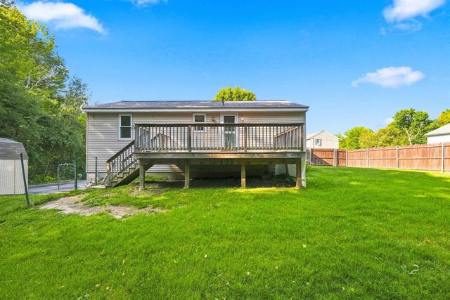 3 Rustic Lane, East Kingston, NH 03827
