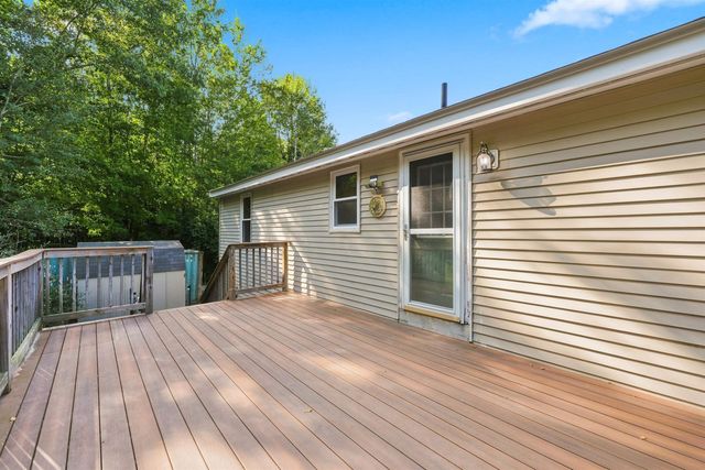 3 Rustic Lane, East Kingston, NH 03827