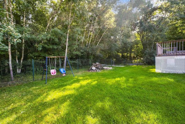 3 Rustic Lane, East Kingston, NH 03827