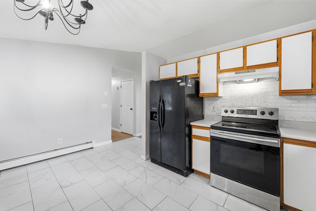 3 Rustic Lane, East Kingston, NH 03827