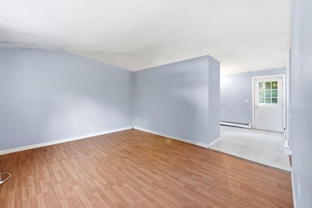 3 Rustic Lane, East Kingston, NH 03827