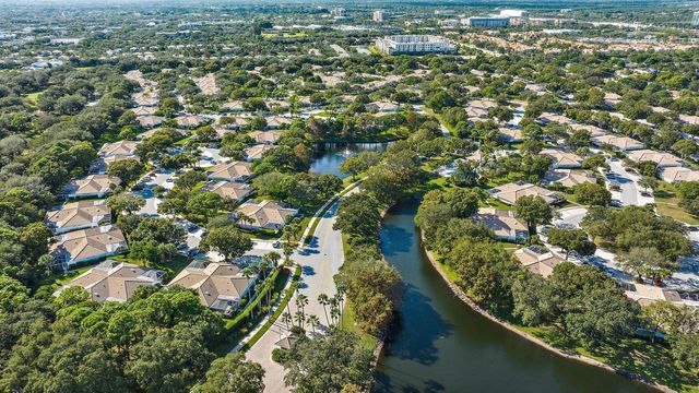 7801 Geminata Oak Court, Palm Beach Gardens, FL 33410