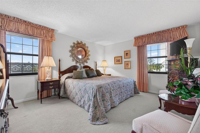 14820 RUE DE BAYONNE 302, Clearwater, FL 33762