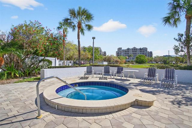 14820 RUE DE BAYONNE 302, Clearwater, FL 33762