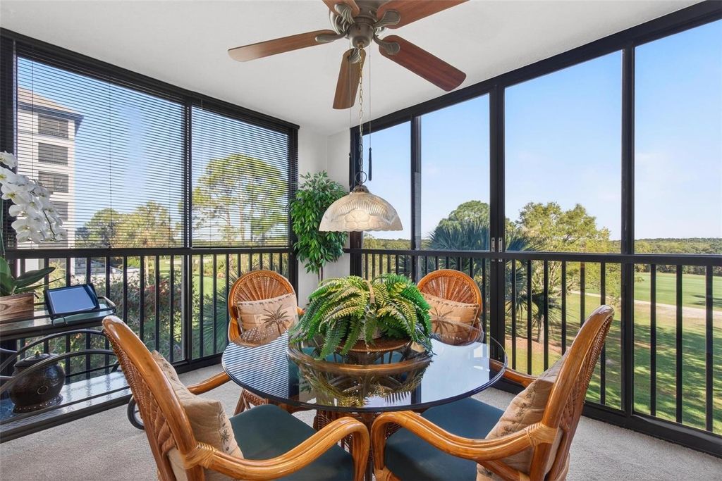 Image 2 of property listing at 14820 RUE DE BAYONNE 302, Clearwater, FL 33762