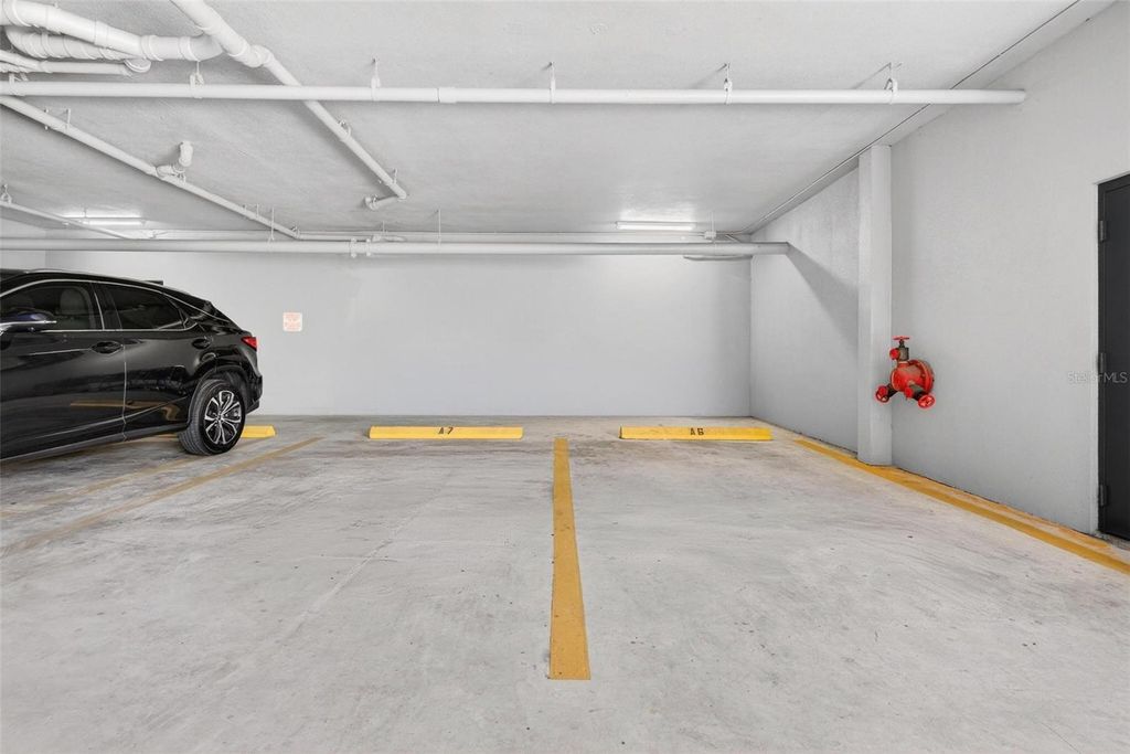 Image 22 of property listing at 14820 RUE DE BAYONNE 302, Clearwater, FL 33762