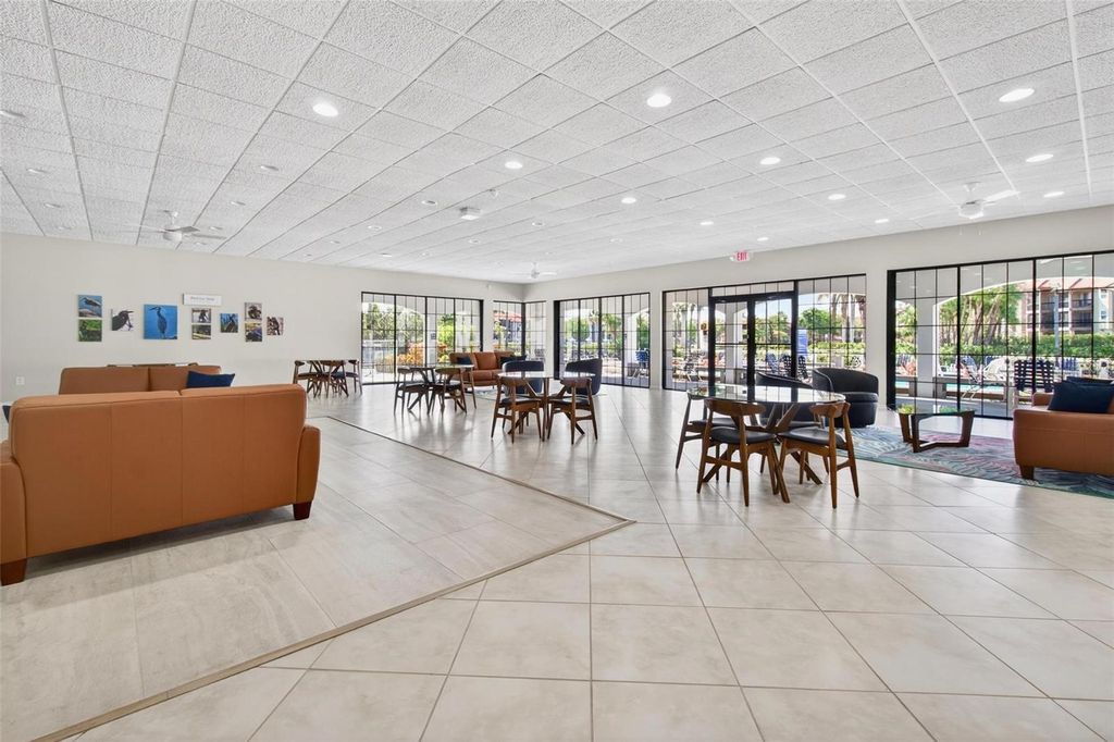 Image 24 of property listing at 14820 RUE DE BAYONNE 302, Clearwater, FL 33762