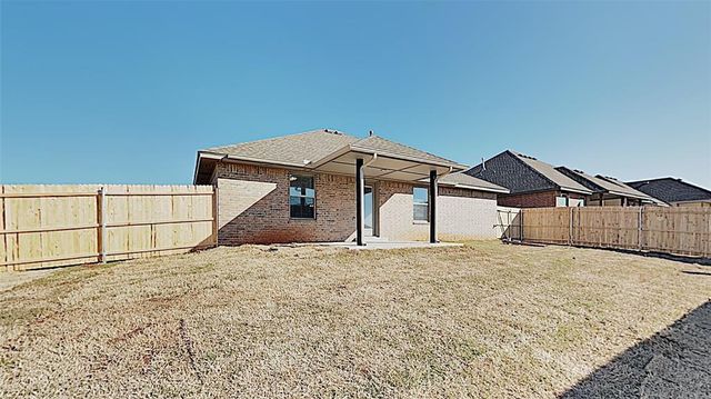 17657 MacArthur Park Drive, Edmond, OK 73013